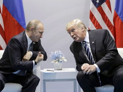 Владимир Путин и Дональд Трамп на саммите G20. Фото: meduza.io